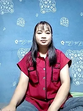 Noelle-e on StripChat