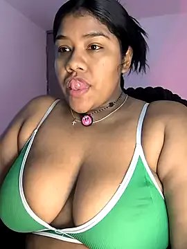 paola091 — Show my ass- 