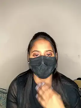 Priya_baby0 on StripChat