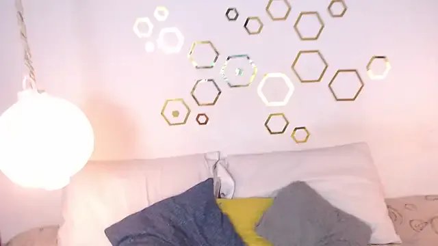 Provincute on StripChat