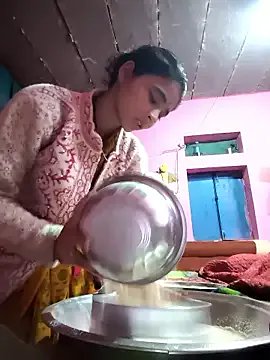 R_Roshni on StripChat