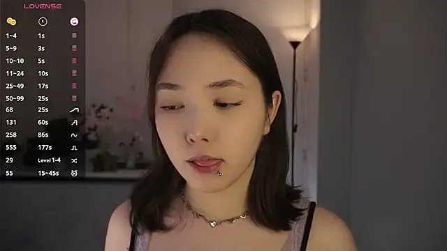 RenaeConnerley on StripChat