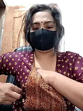 Ritusri_Dotta on StripChat