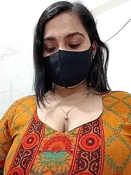 Ritusri_Dotta on StripChat