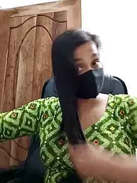 Ritusri_Dotta on StripChat