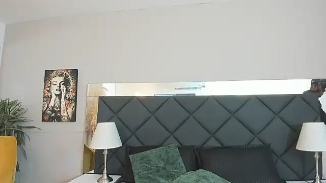 Robin_Rief on StripChat