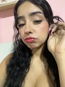 RosseMelody on StripChat 
