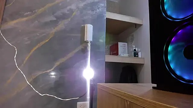 rousseblossom on StripChat