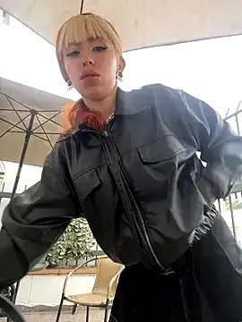 Sallem_Pink on StripChat 