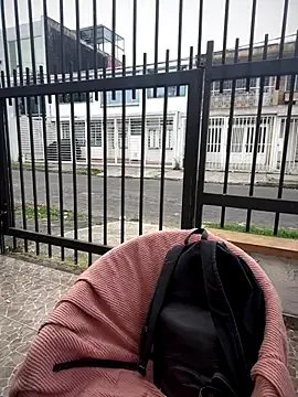 Sallem_Pink on StripChat 