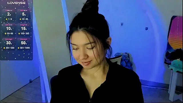 Sandra_Curly on StripChat