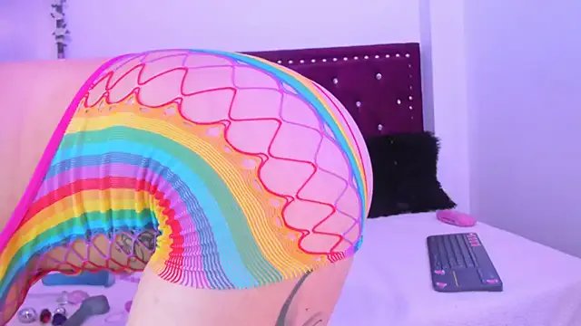 sarawiliamx on StripChat 