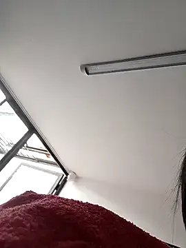 saray_reesee on StripChat