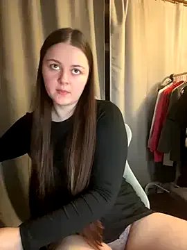 Sasha_Kitten on StripChat 