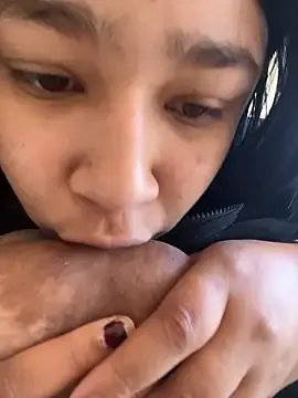 SashaLiciosa_ on StripChat