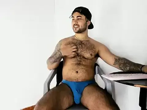 Sebas-hott on StripChat