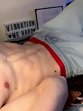 secret_dream415 on StripChat