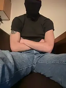 Serbianhorsexxl22 — Cum for all now