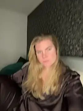 SexyBlondJoanna — Oil my Ass in  Doggy and Slap8X