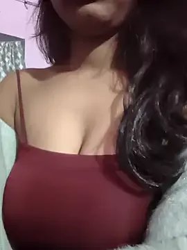 sexykrisha on StripChat