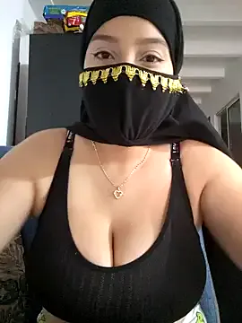 shirazz_najmm on StripChat