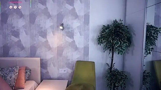 SilverGalen on StripChat