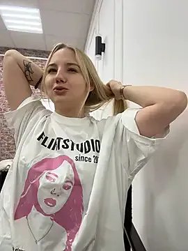 Sky_Cutie — sensual moves
