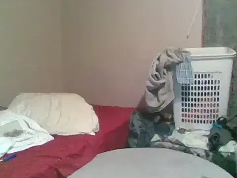 SmokingSloth on StripChat