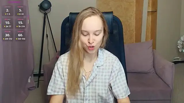 SoonMoor on StripChat 