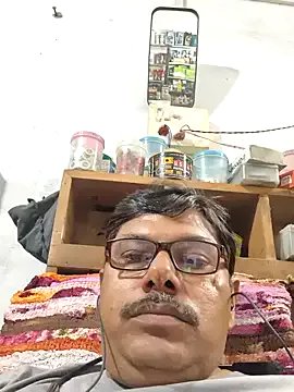 Srmotrs on StripChat