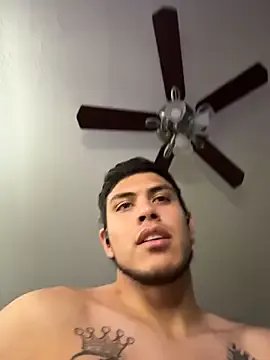 StrokingDaddy4 on StripChat