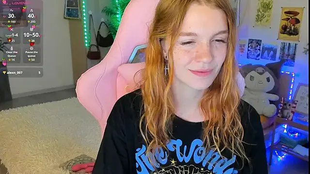 Sunny_Elly on StripChat