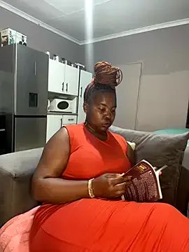 SweetCandy84 on StripChat 