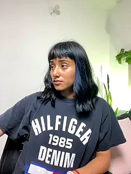 tati_cardenas on StripChat 