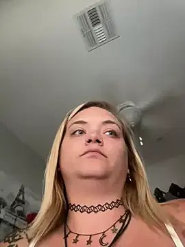 tayweird on StripChat