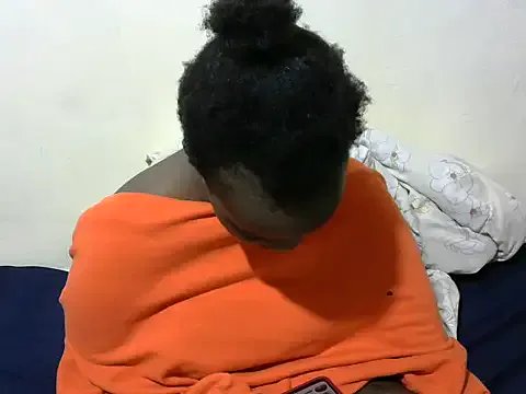 Thicky_kyla on StripChat