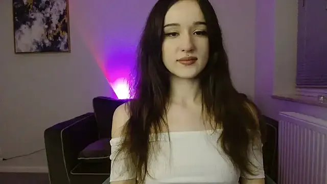 Tinybutt5368 on StripChat