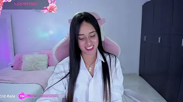 Tinylottie on StripChat