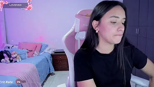 Tinylottie on StripChat