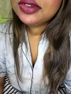 Trending_Couple on StripChat