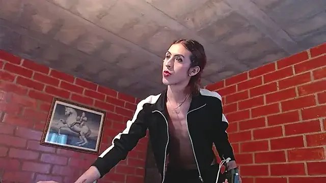 Trix_fiore_oficial — CUM VERY CREAMY