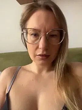 Vanilladreams — fuck me in the kitchen hard my lord