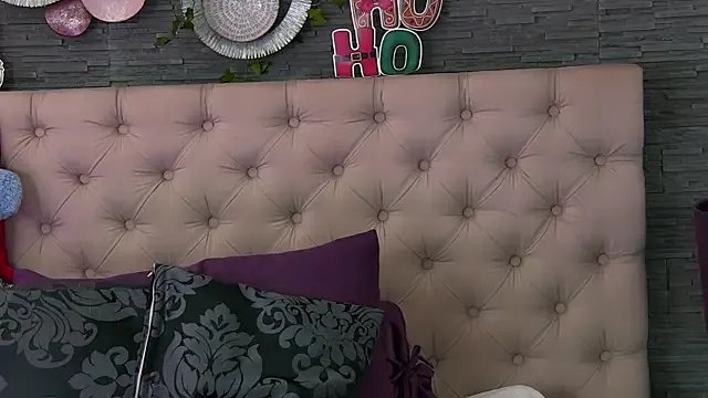 VannyFoxx on StripChat