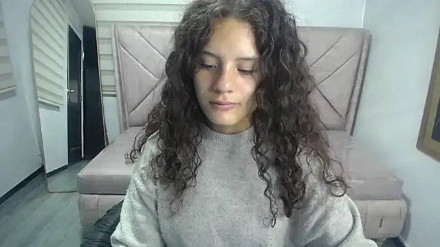 Velvet_Moon_V on StripChat 