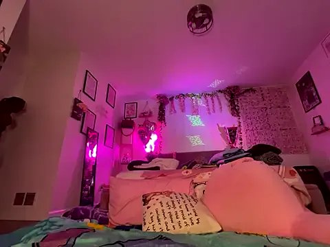 VixenCapri on StripChat