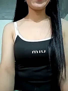 Vyvyy06 on StripChat 