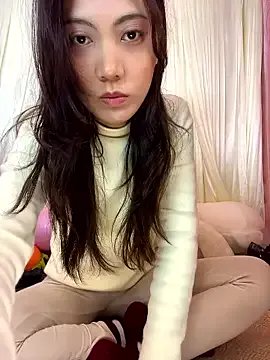 xinxin-005 on StripChat
