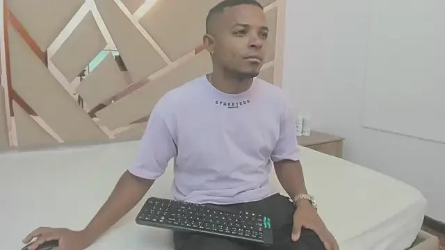 you_and_i9 on StripChat