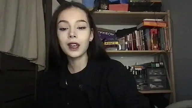 Yuna5343 on StripChat