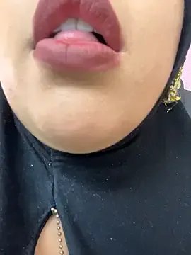 zahra_Jalid on StripChat